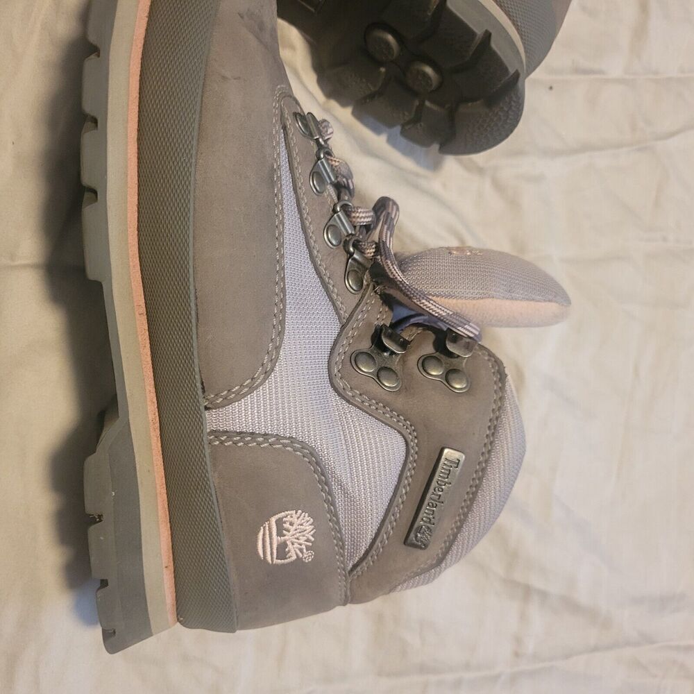 Timberland 8.5 Boots Moss Green/Beige/ Pink‎ Trim 83373 3422 Hike, Hunt, Climb, - Picture 6 of 12